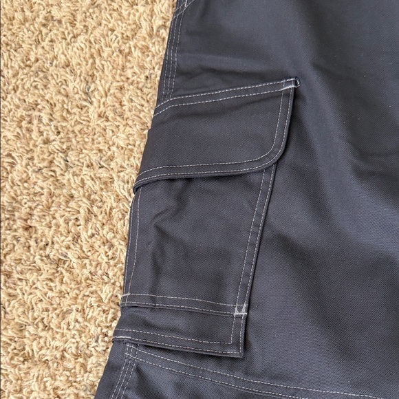 Men's Dark Gray Cargo Pants - Picture 4 of 8
